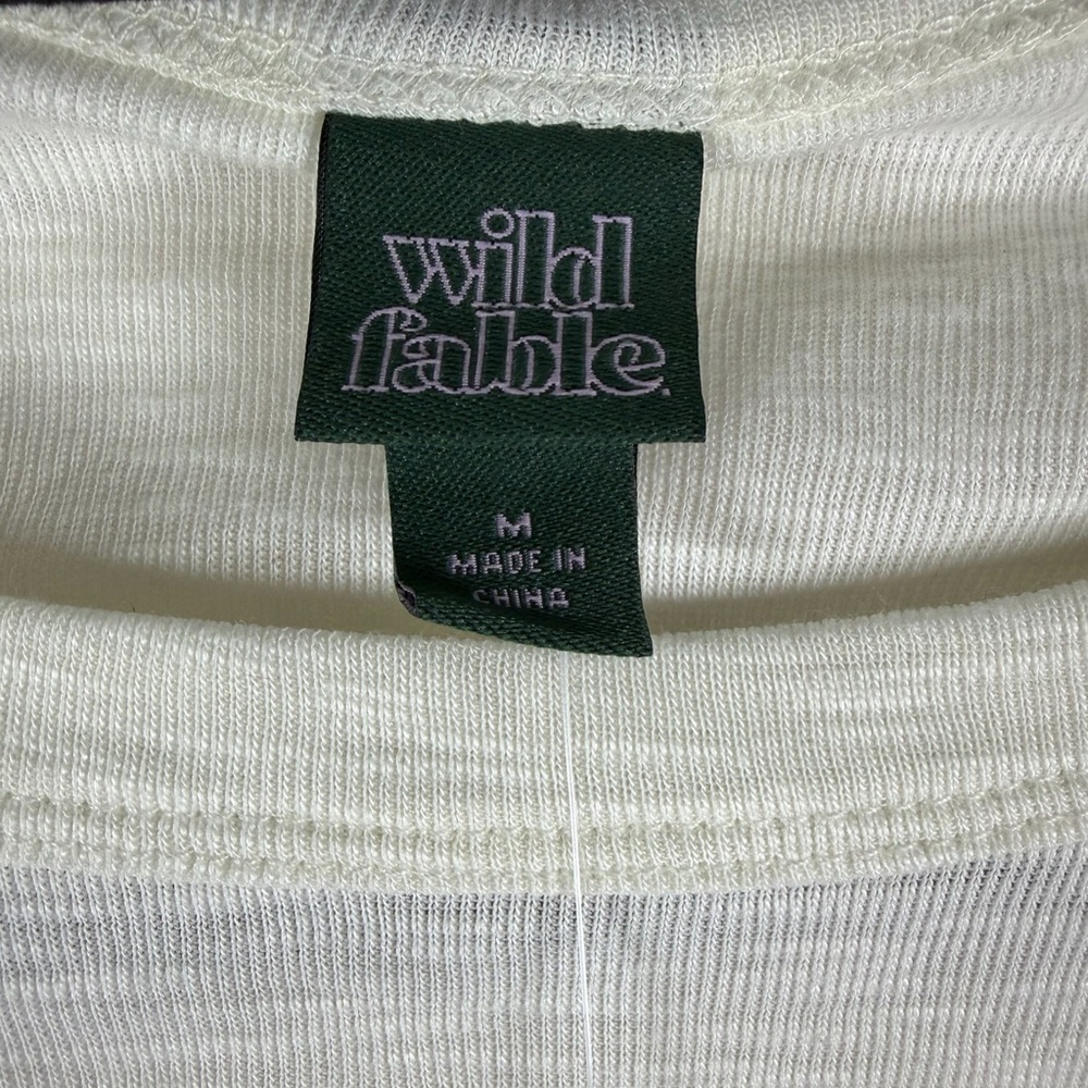 Wild Fable Big Girl Women’s Cream Short Sleeve T Shirt Crop Top Deer XS & M - Picture 5 of 10